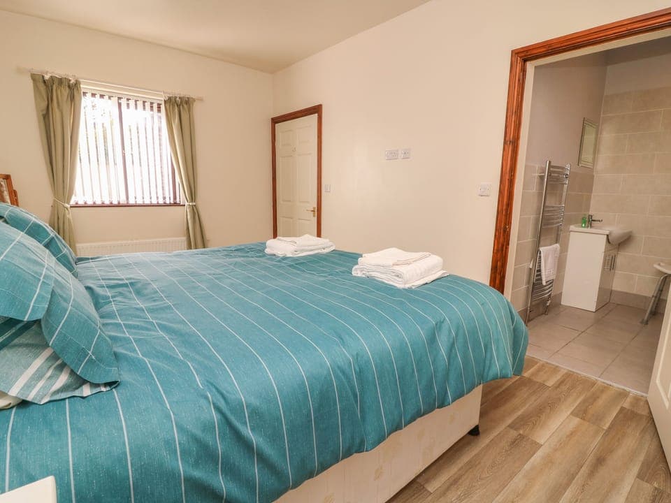 Cottage | 1 bedroom, individually decorated, individually furnished, free WiFi