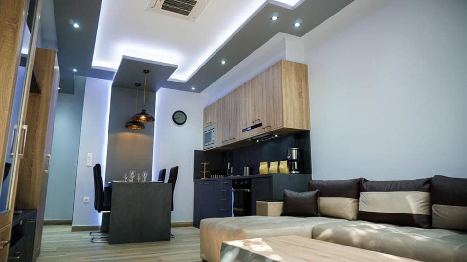 Apartment | Living area | 30-inch TV with digital channels