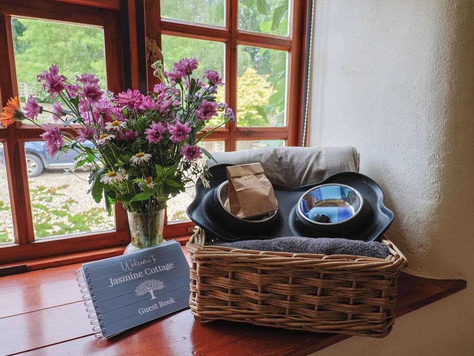 Cottage | Miscellaneous