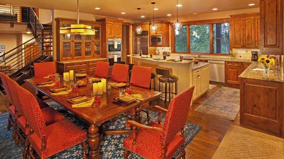 Dining Area, Main Level, Chalet Fuego - Open layout to kitchen