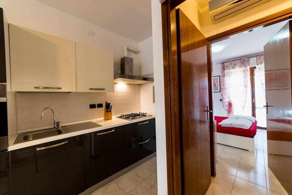 Kitchen or kitchenette,Bedroom