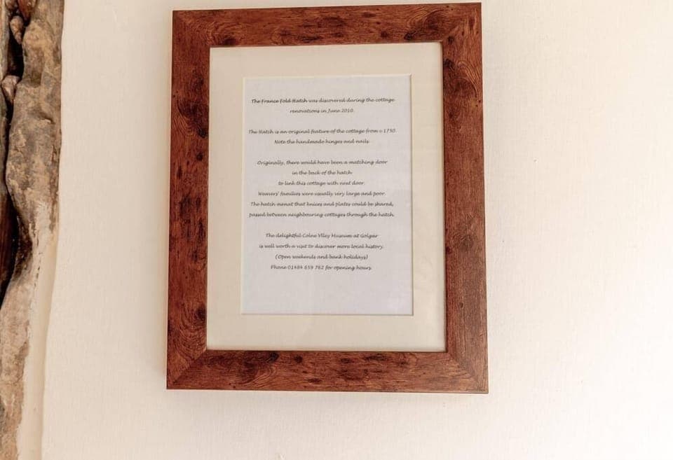 The France Fold Hatch description 