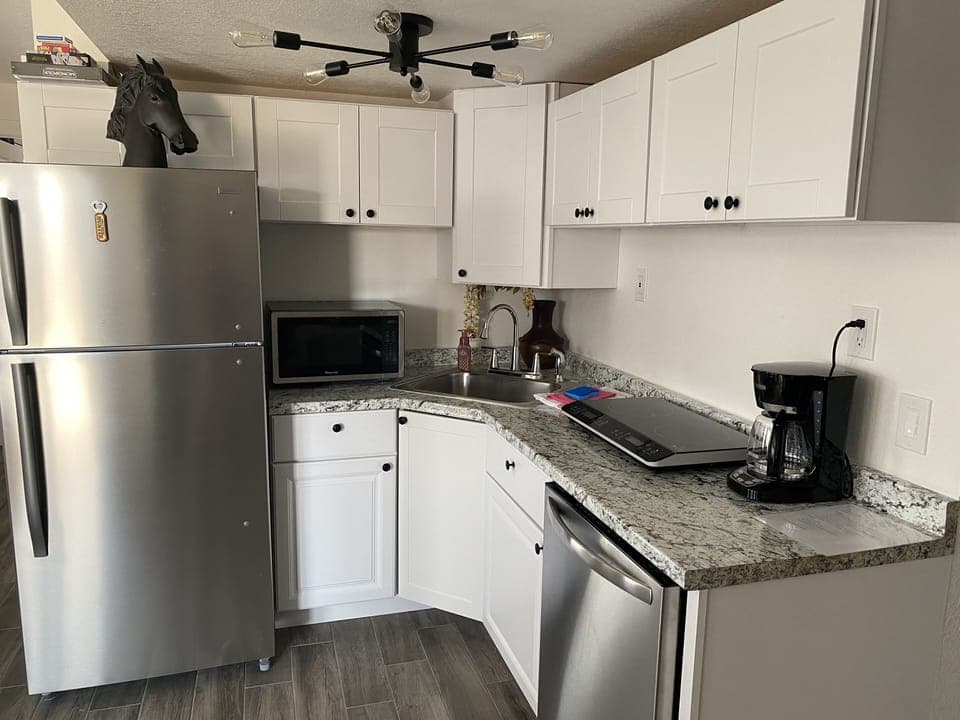 Kitchenette 