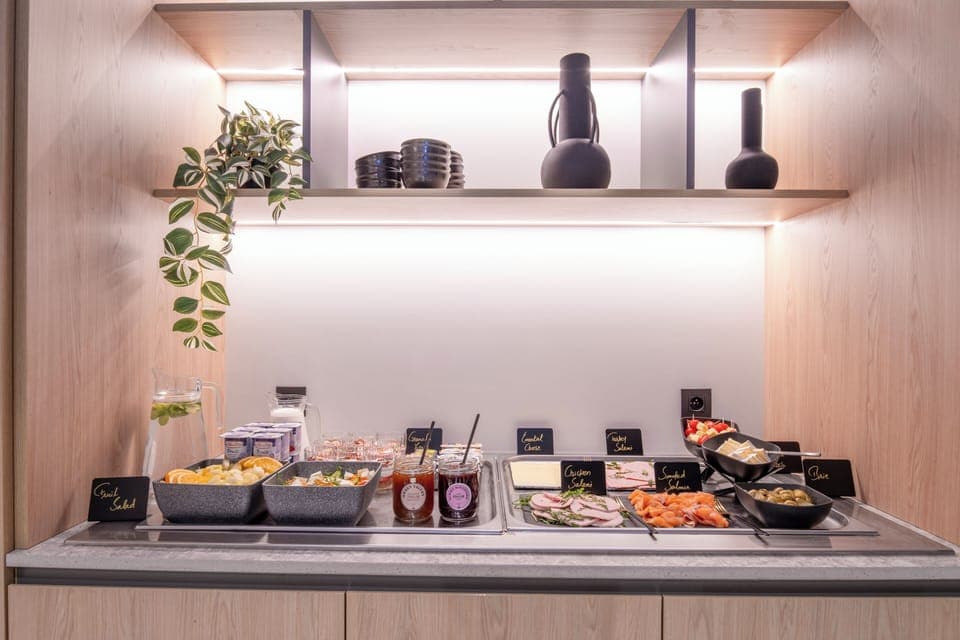 Daily continental breakfast for a fee