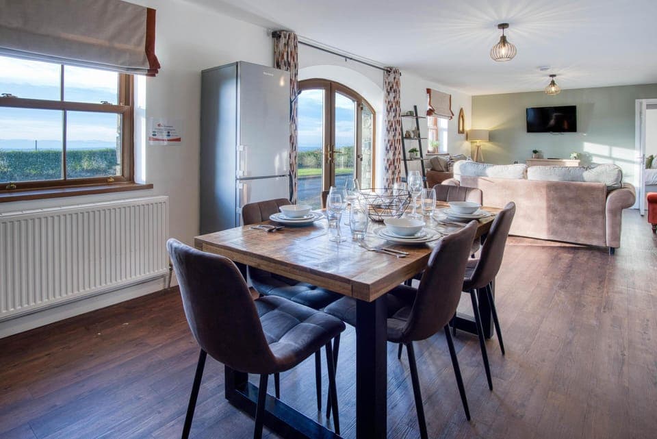 The Beacon - 3 Bedroom Cottage - Ludchurch - Narberth (24553)