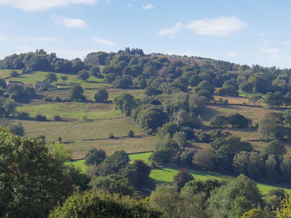 Surrounding area | Quarry Cottage, Lea Matlock