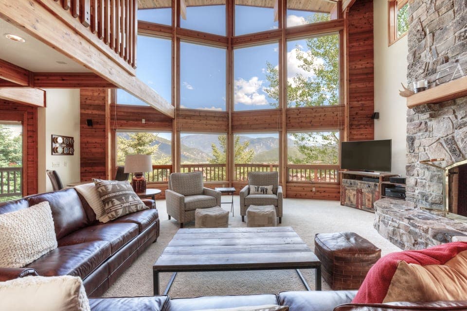 Gorgeous views | Main Level