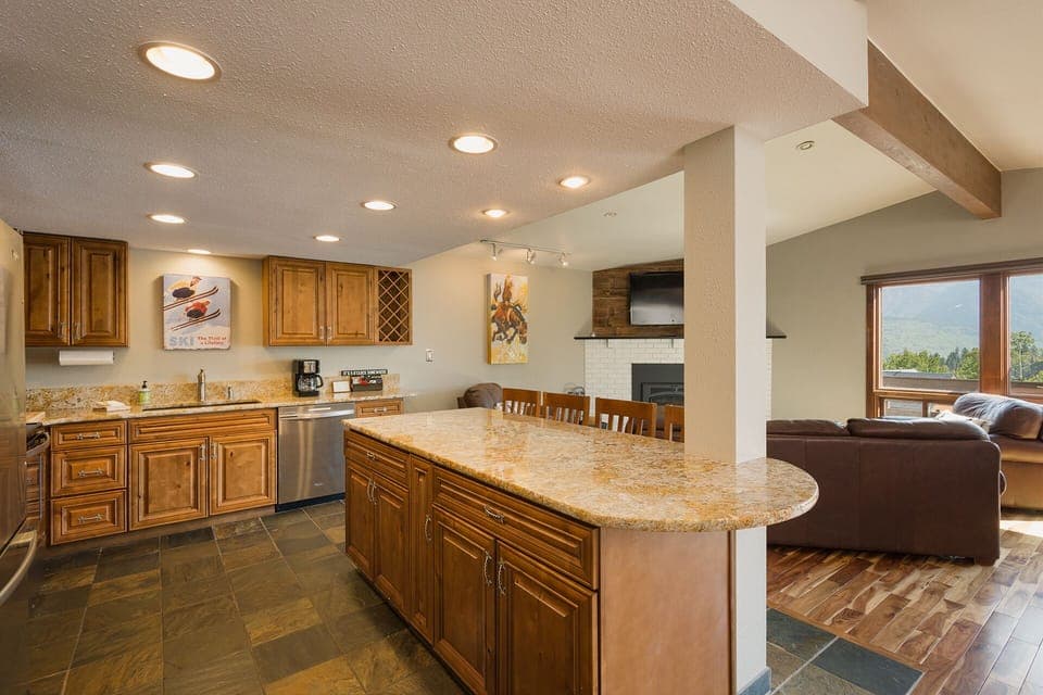 Kitchen, Bar and Main Living Space