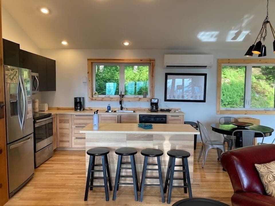 Kitchen Main Floor