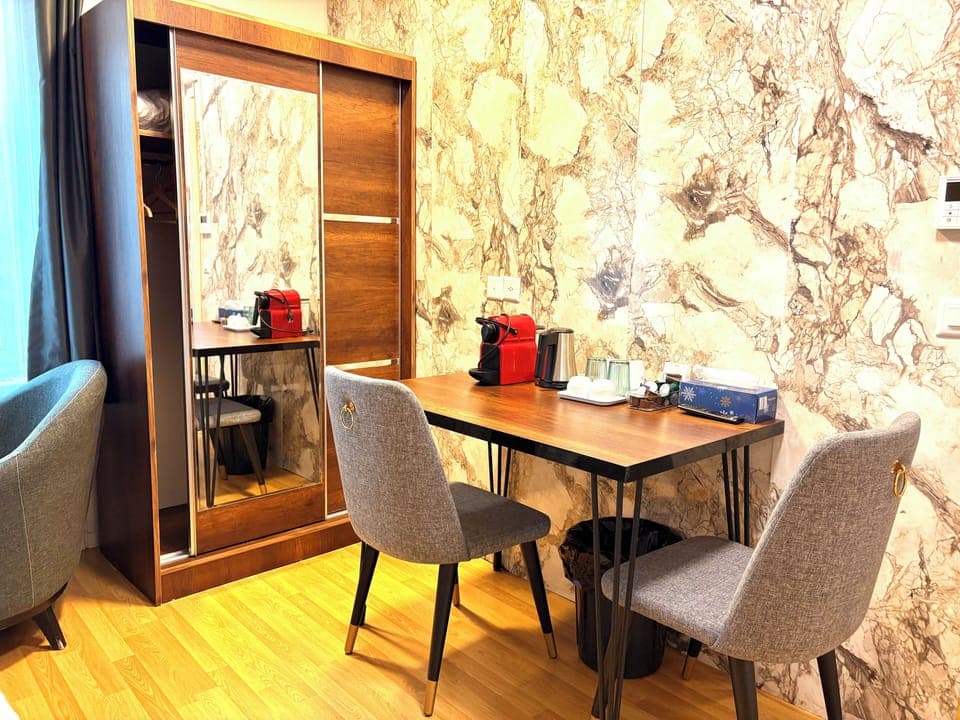 Double Room, Courtyard View | Iron/ironing board, free WiFi, bed sheets