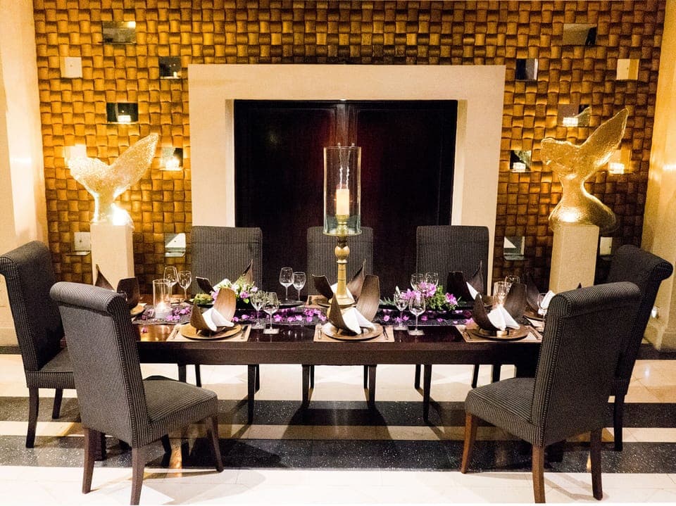 Villa, 6 Bedrooms | Dining room