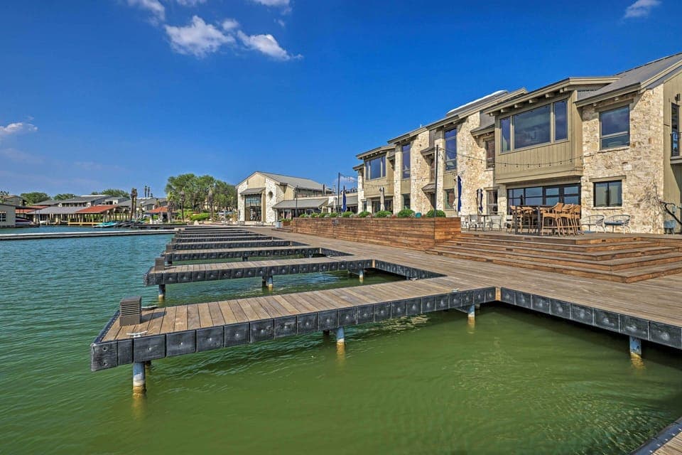 Center Court Community