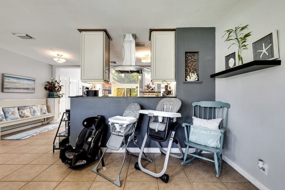 Little ones welcome! We provide nearly all baby essentials.