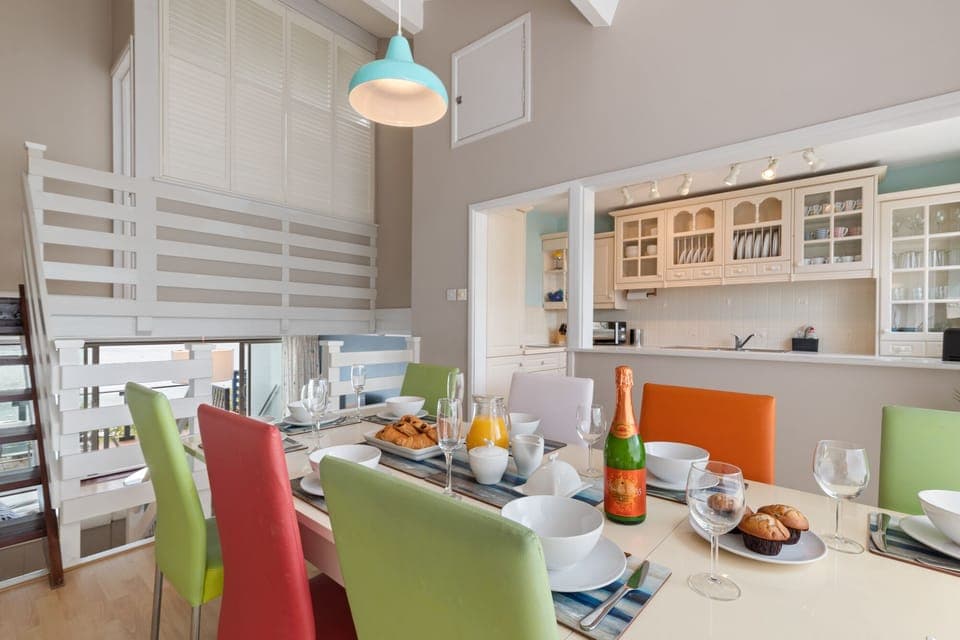 Spectacular Sea Views, Balconies, Parking