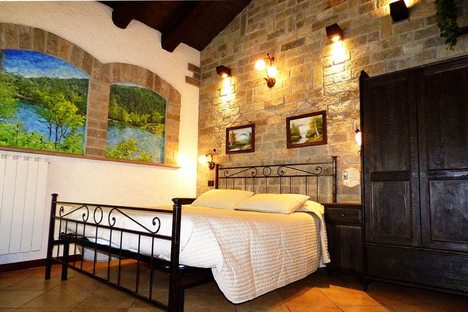 Traditional Room, Mountainside (mansard/attic) | Premium bedding, memory foam beds, individually decorated, free WiFi