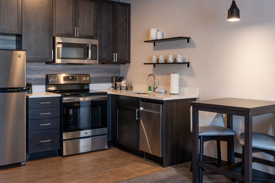 Suite, 1 Bedroom | Private kitchen | Coffee/tea maker