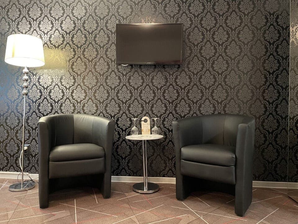 Standard Twin Room | Individually decorated, individually furnished, bed sheets