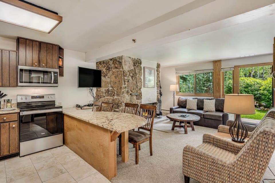 Kitchen with counter seating