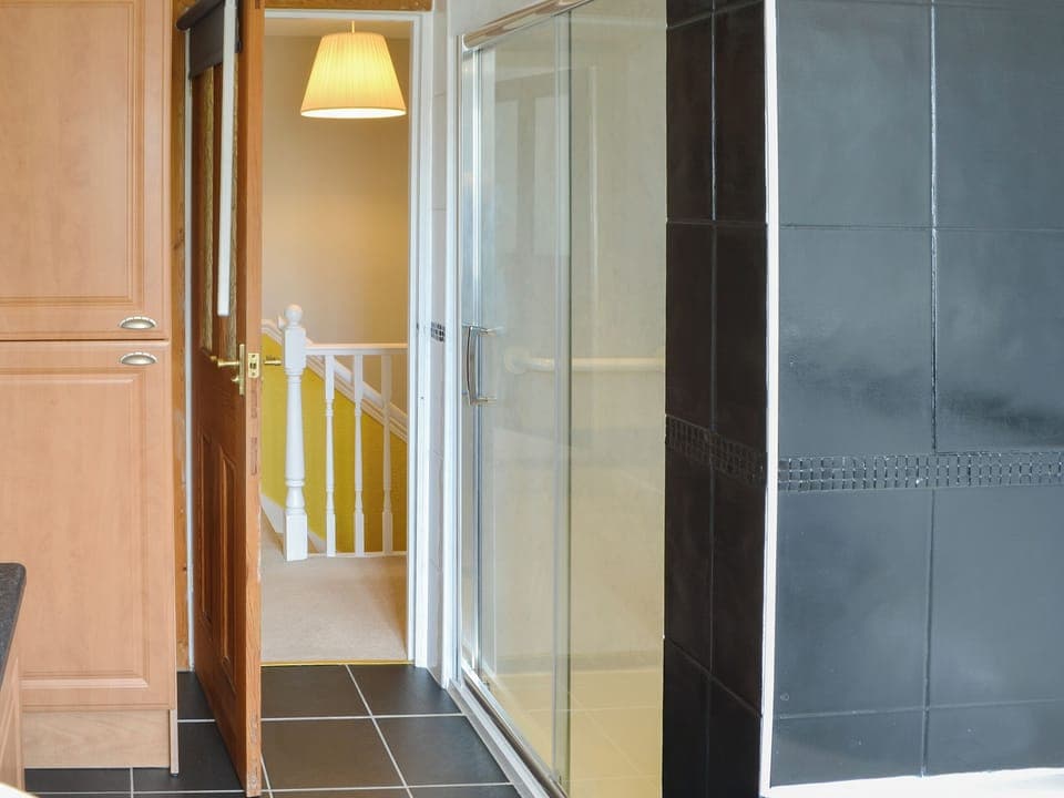 Bathroom | Warwick House, Felton