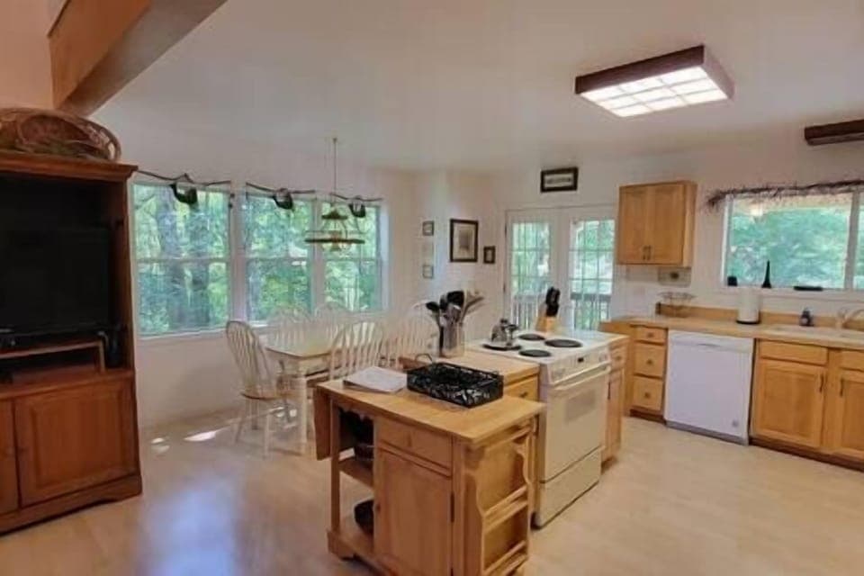 Kitchen (2)