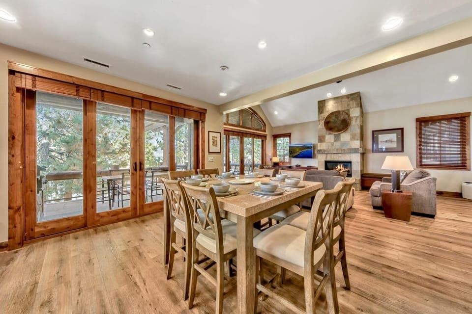 The dining table is just steps from the kitchen.