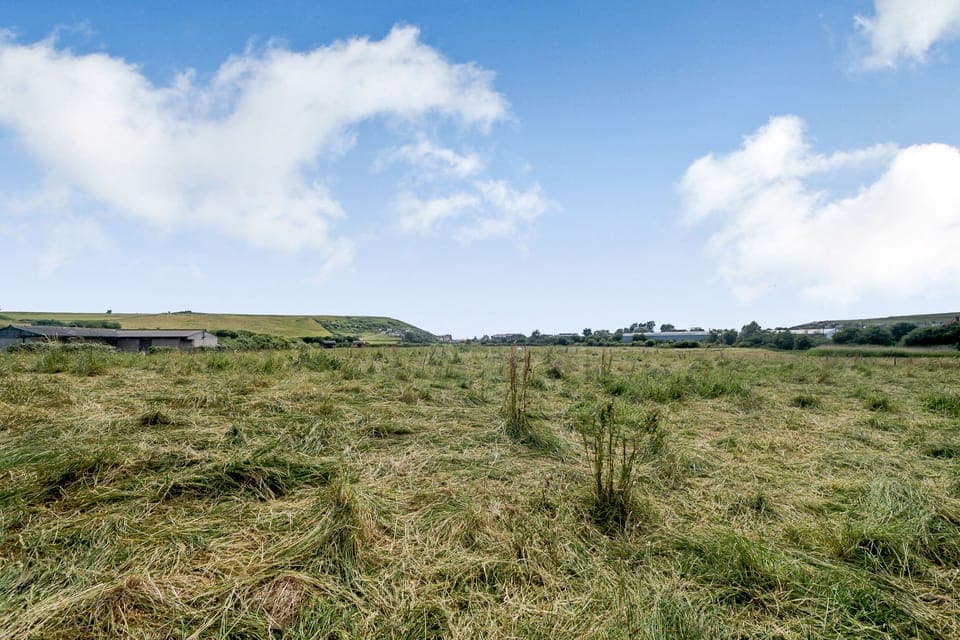 Cottage | Property grounds