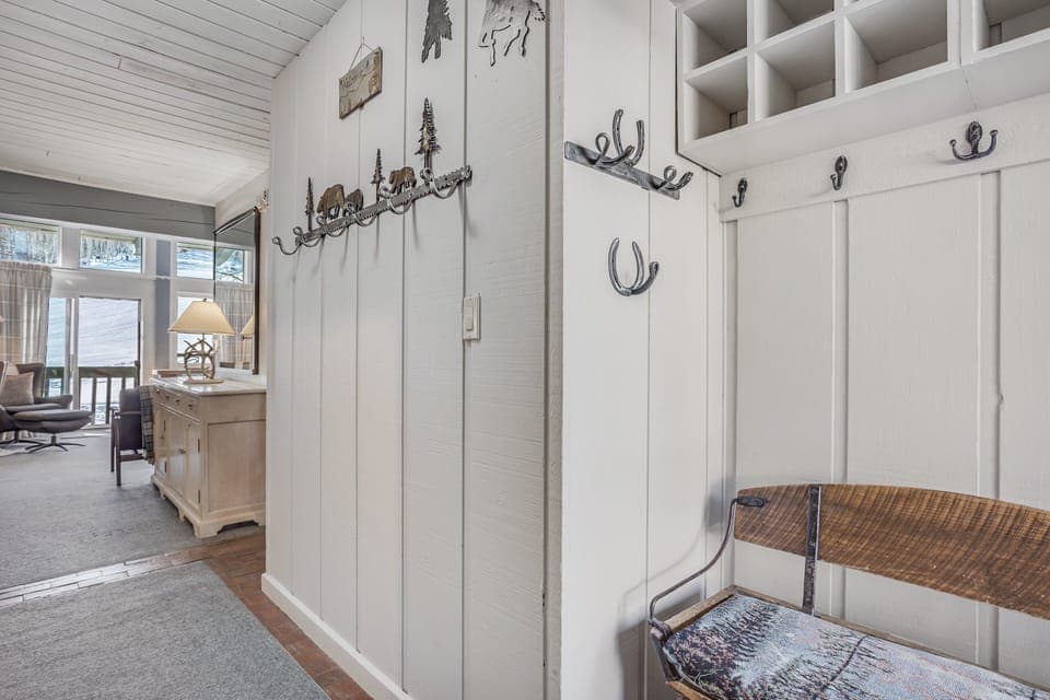 Condo entryway