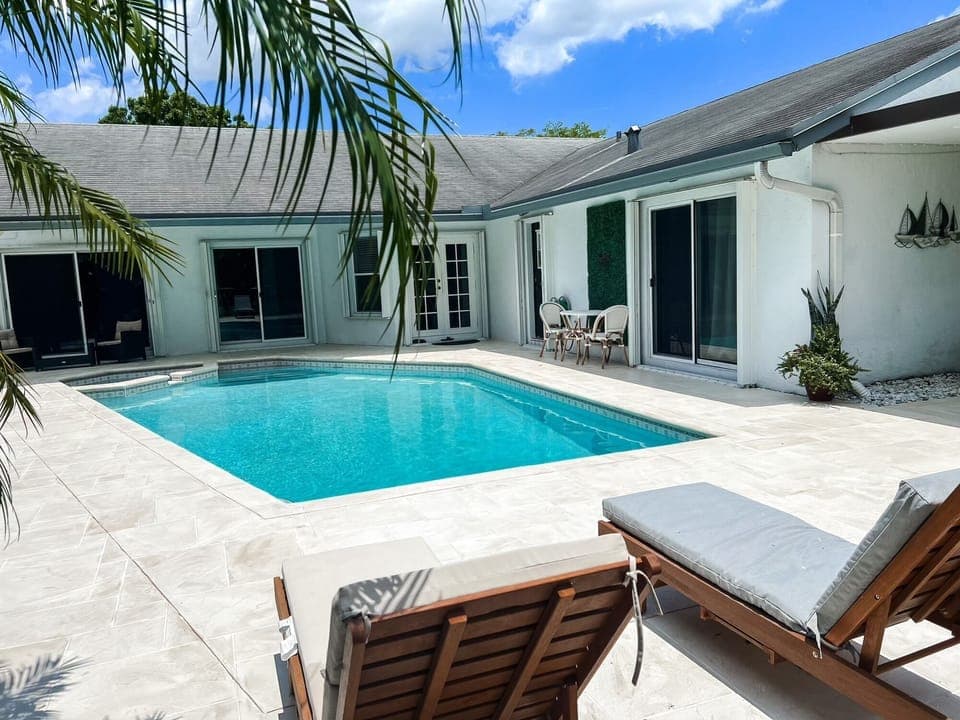 Heated Pool and built in Spa