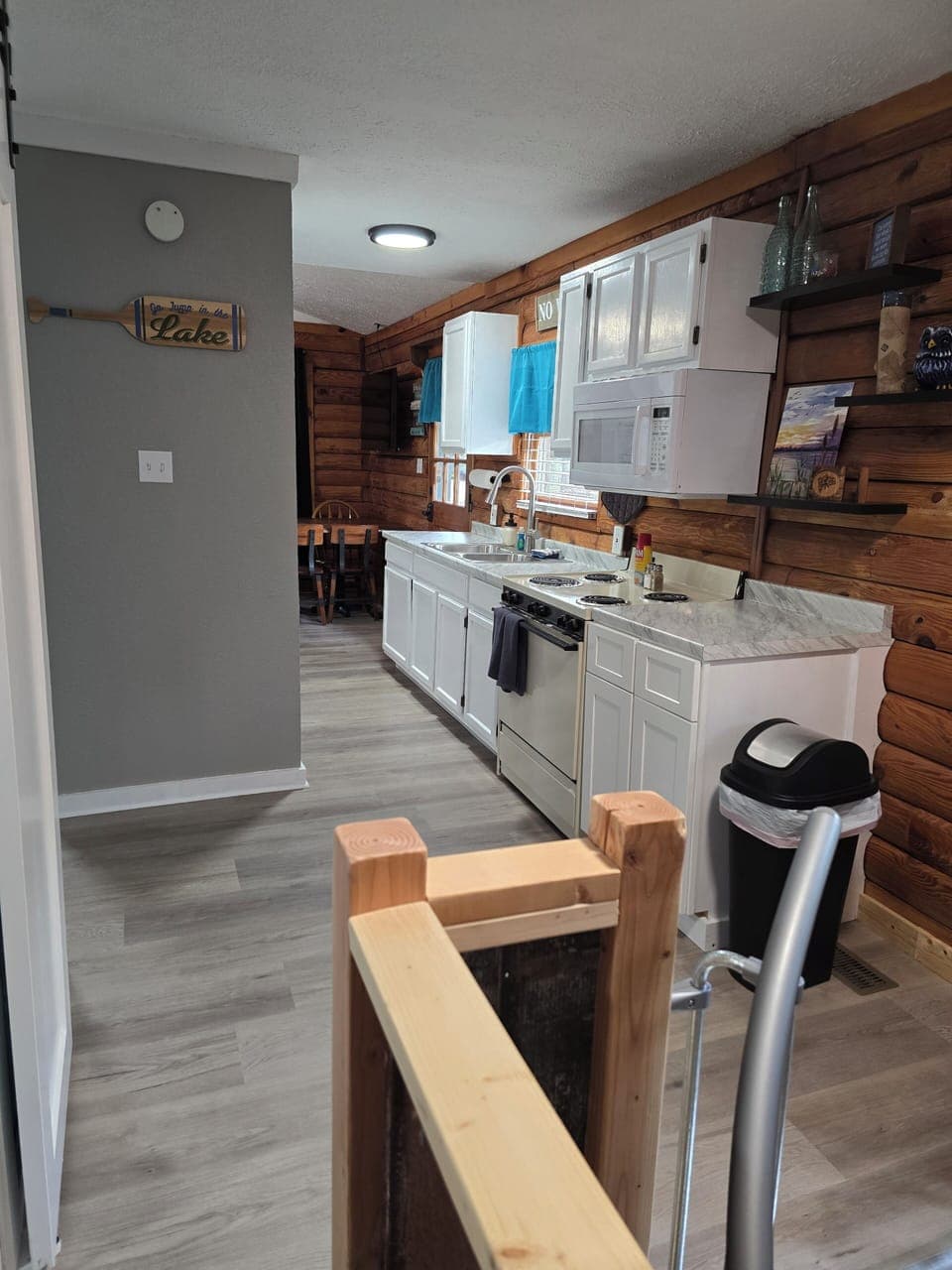 Main Kitchen 