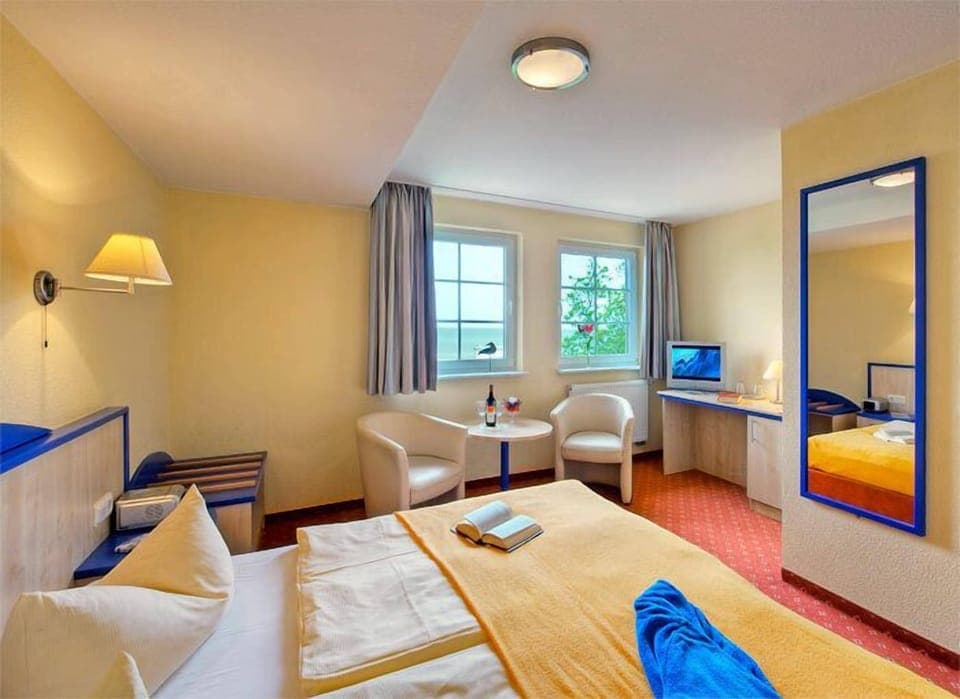 Desk, free WiFi, bed sheets