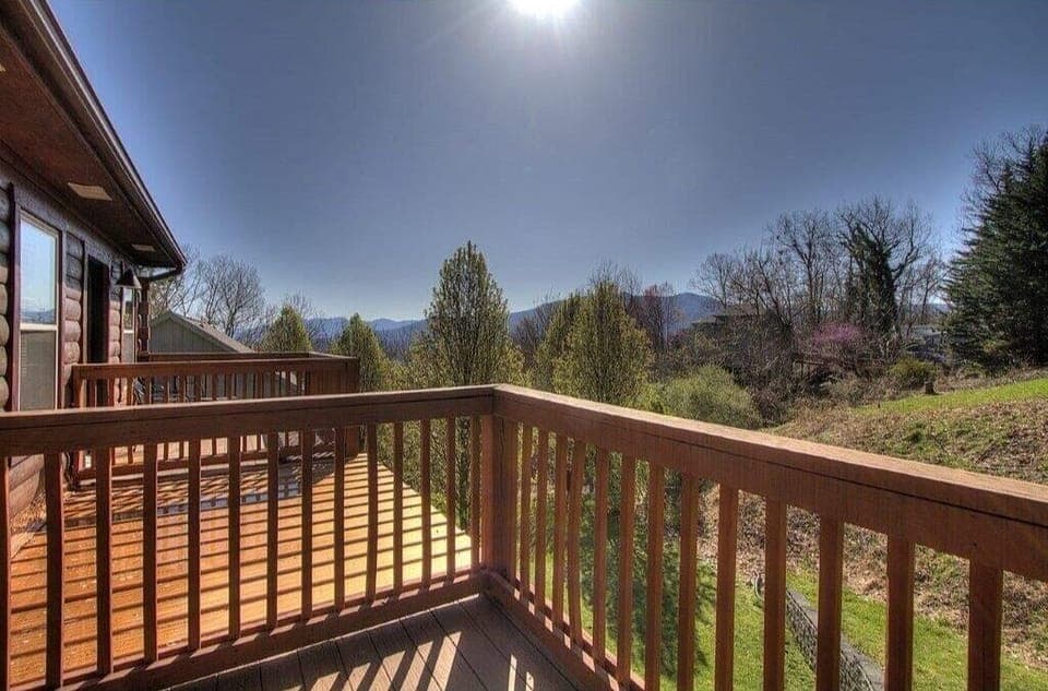 Modern Rustic's deck with stunning views