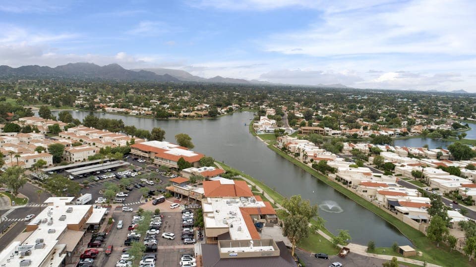 McCormmick Ranch Mercado and recreation paths