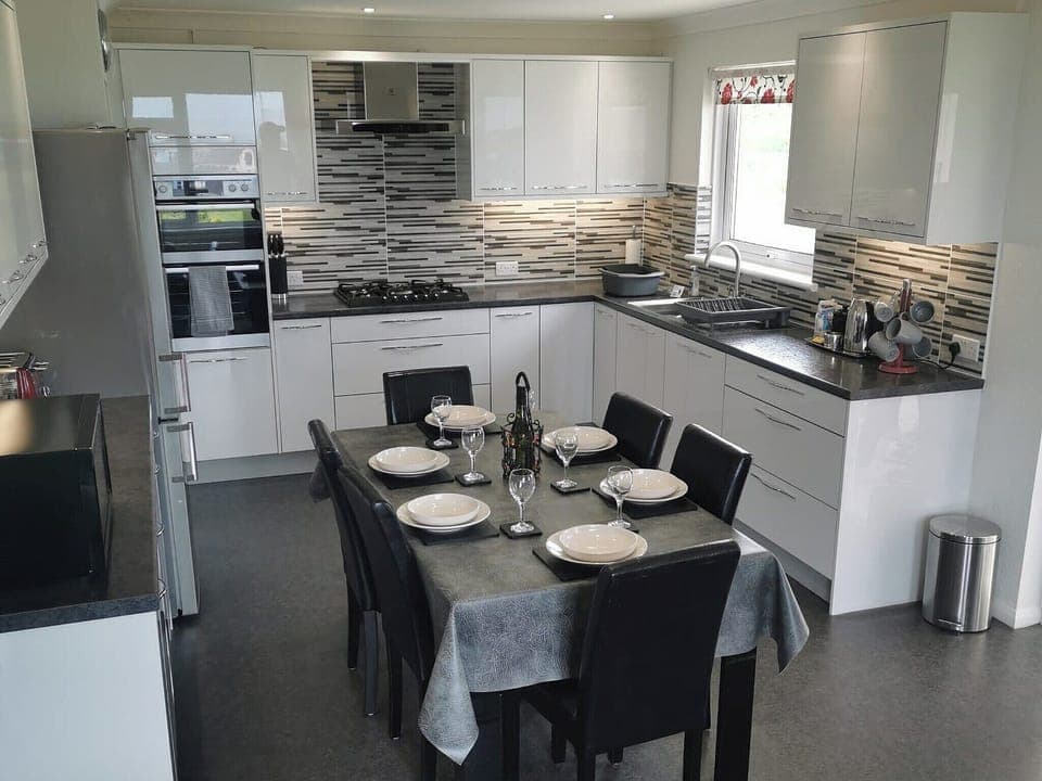 Kitchen/diner | Cri&rsquo;r Wylan, Fishguard
