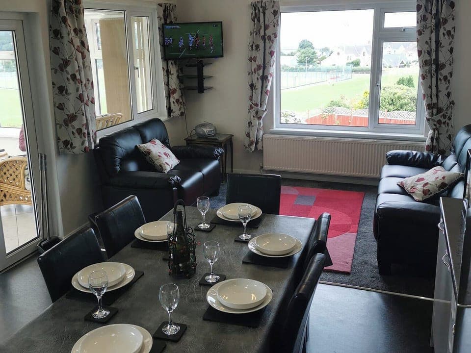 Kitchen/diner | Cri&rsquo;r Wylan, Fishguard