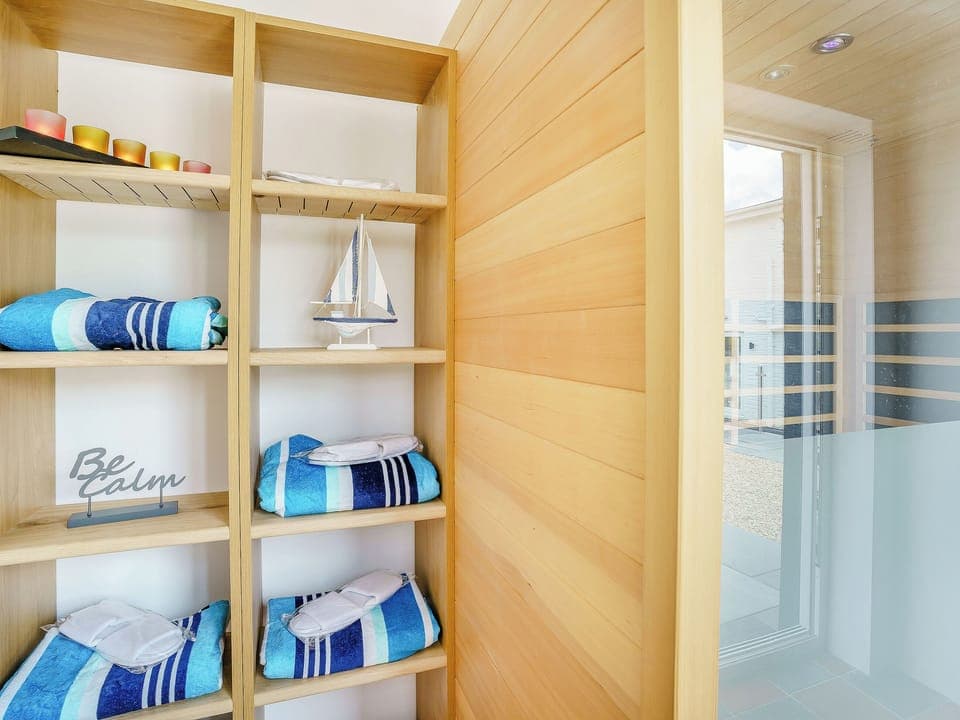 Sauna | Penlon Cwrws, Henllan