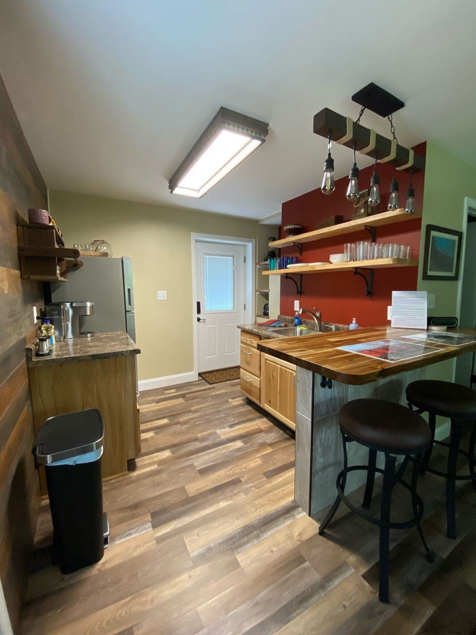 Marriott’s finest suites may have a kitchenette this cool.  But probably not. 