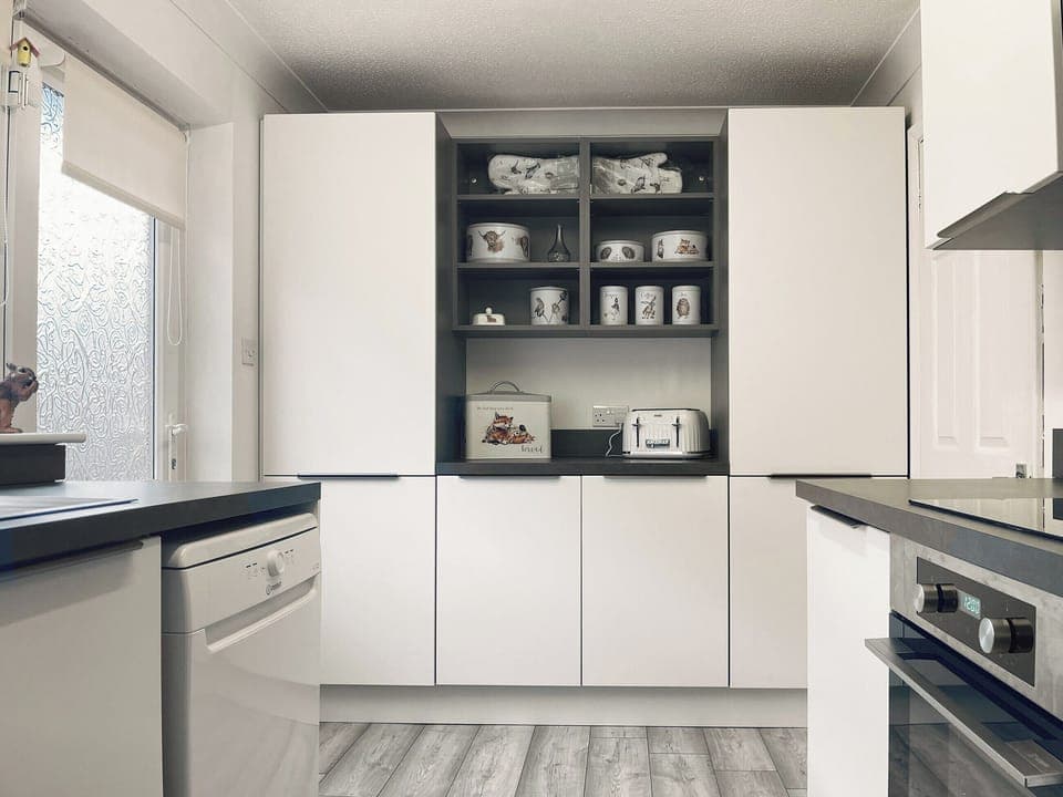 Kitchen | Rest-A-While, Freshwater