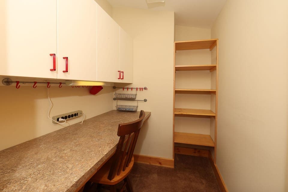 Office space just off of the upstairs bedroom 