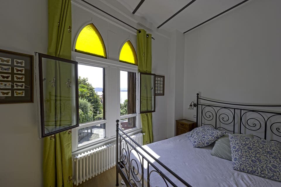 Double Room, Lake View | Memory foam beds, individually furnished, desk, free WiFi