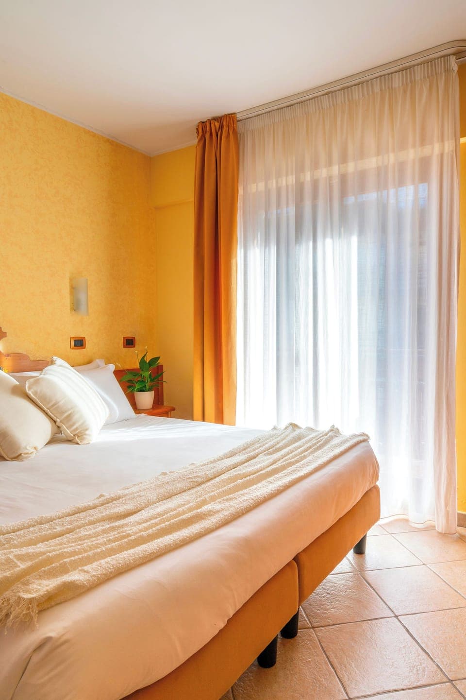 Double Room with Balcony | In-room safe, desk, free WiFi, bed sheets