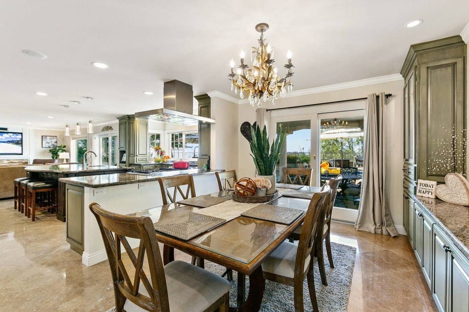 Open family area from dining to kitchen to family room