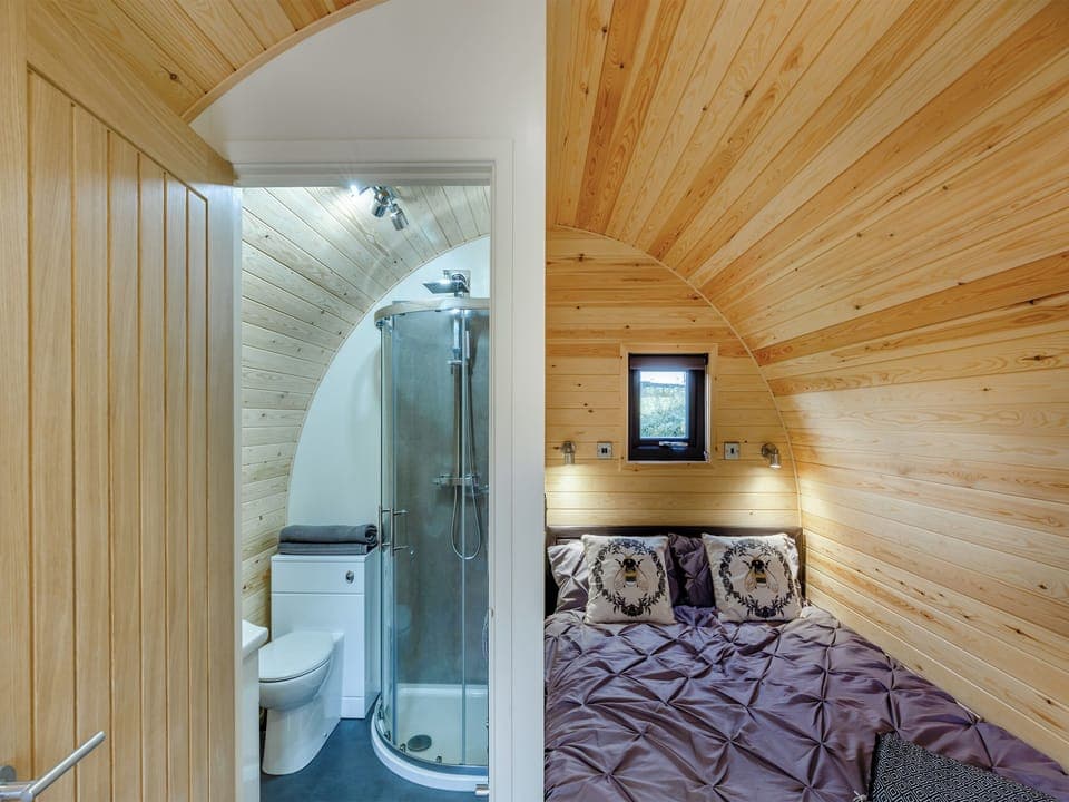 Open plan living space | Brook Valley Glamping-Elm - Brook Valley Glamping, Llanfair Caereinion