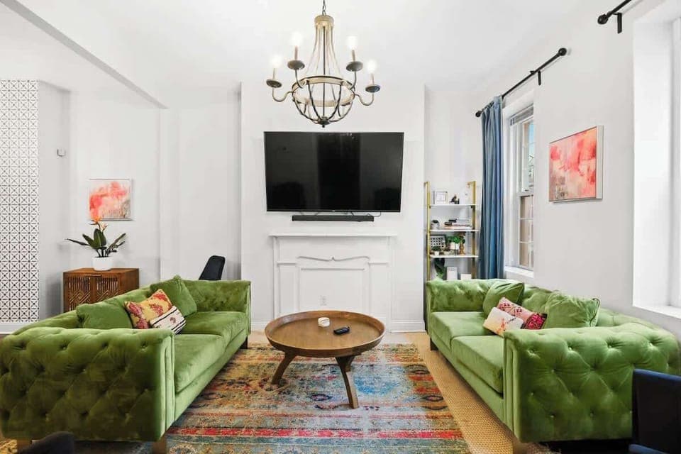 Designed with style and comfort in mind, featuring carefully curated décor that creates a relaxing and visually pleasing atmosphere. ️✨