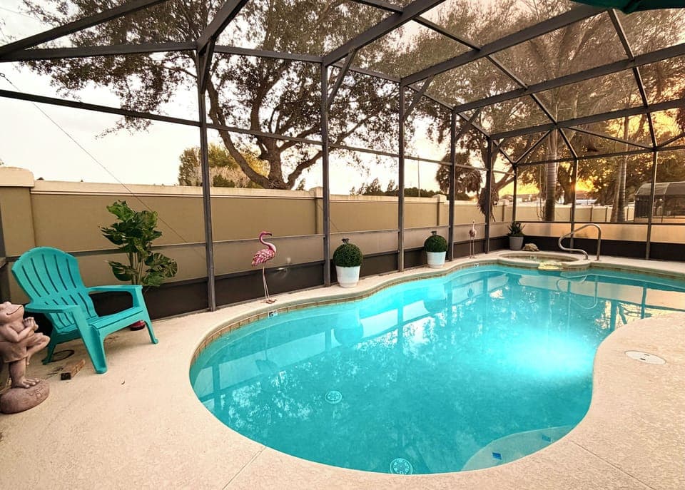 Pool