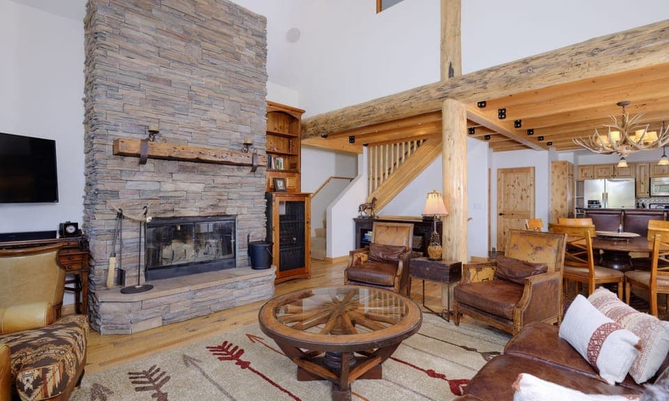 MMH 3 Coyote Bluff, Living, 3