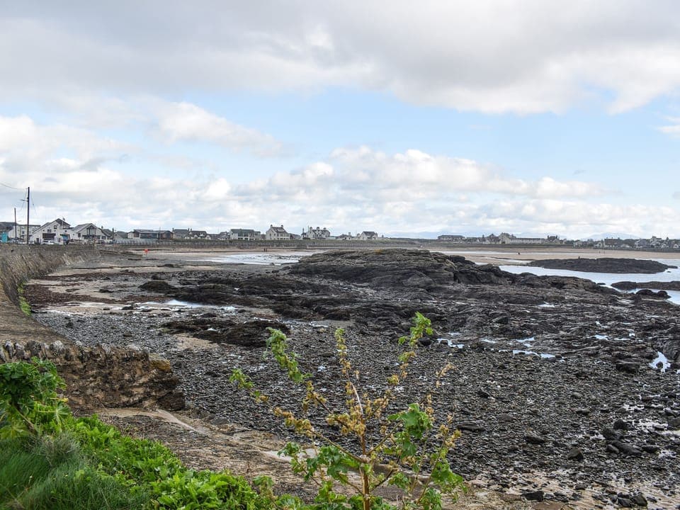 Surrounding area | King Arthur Suite, Trearddur Bay