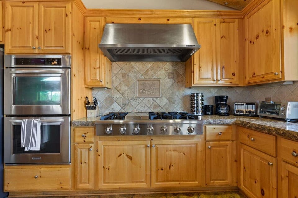 Kitchen has everything you need for a memorable meal.
