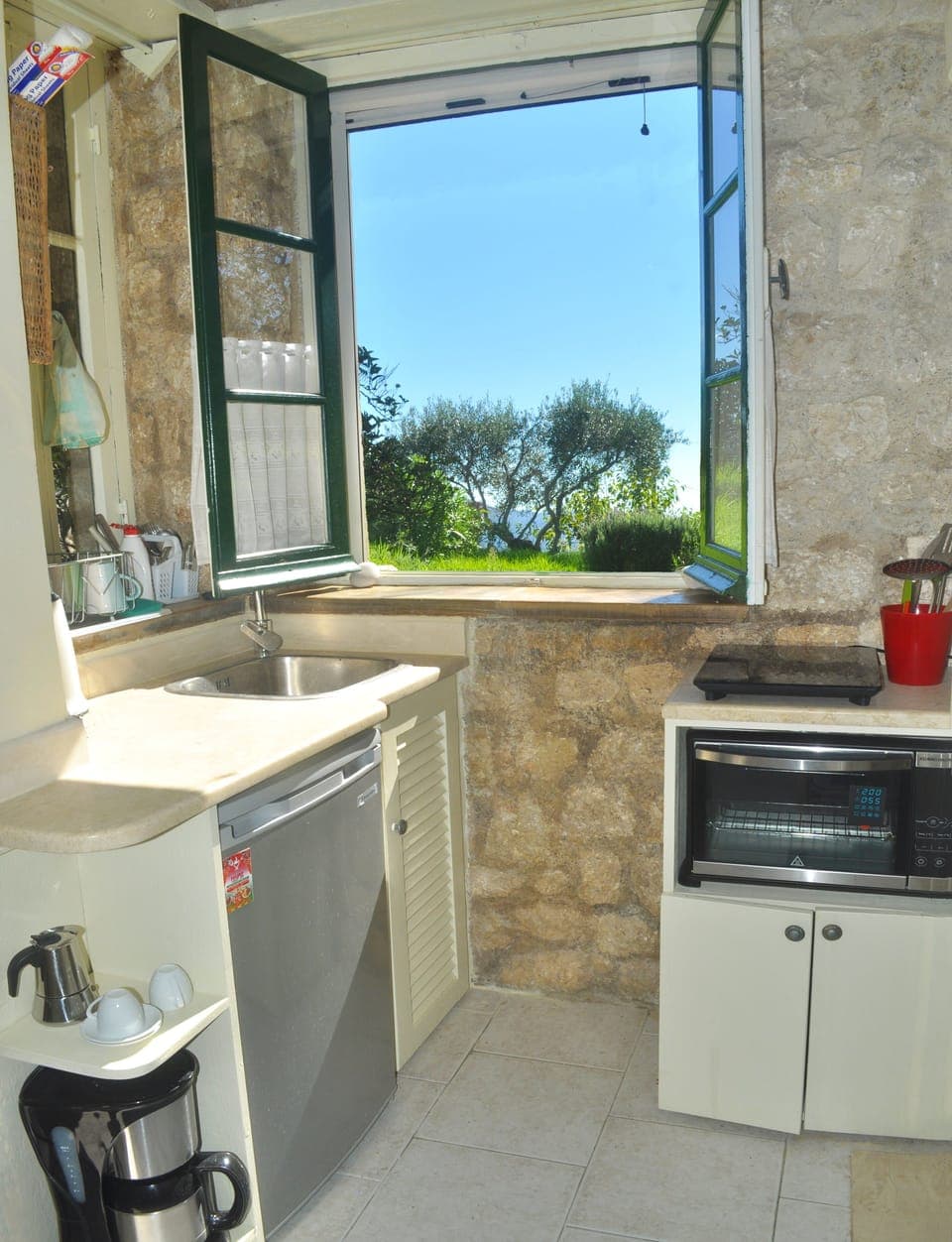 Apartment, 1 Bedroom, Smoking, Patio | Interior