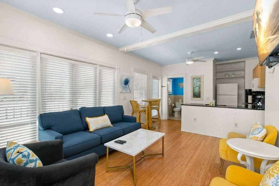 "Poolside Suite" Living Area