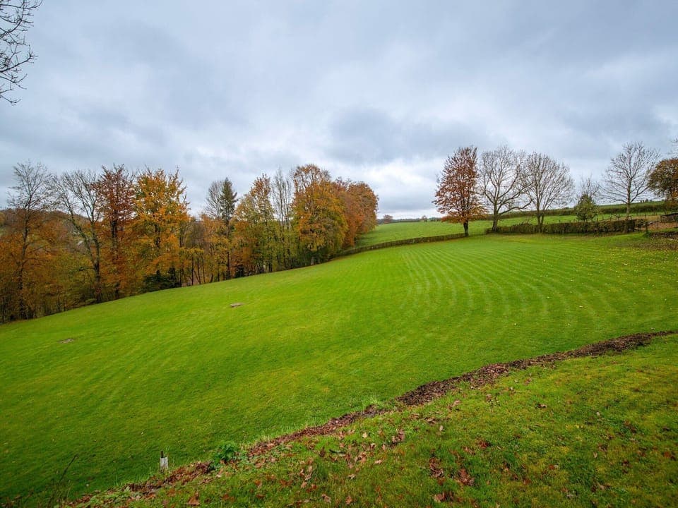 Surroundings [summer] (1-5 km)